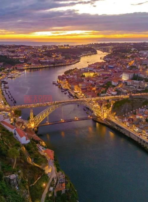 lol烈焰雄心崔丝塔娜皮肤特效怎么样？实战效果展示带你一探究竟！