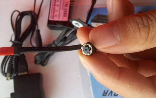 国自产拍偷拍现象分析：互联网时代的隐私危机