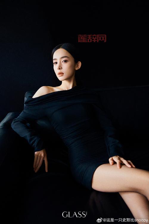 想知道蒋劲夫娜扎的最新动态？这篇文章别错过！