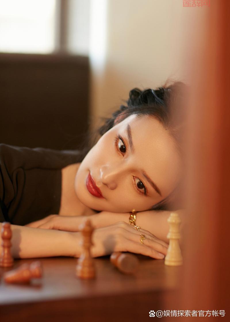 lol小沁个人资料大揭秘，关于她的那些事都在这里！